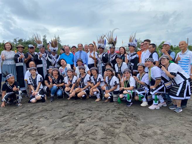 立法院长游锡堃今（30日）下午3时至宜兰县壮围乡参加由社团法人宜兰县噶玛兰族发展协会所主办的奇立板部落祭典活动。（吴佩蓉摄）