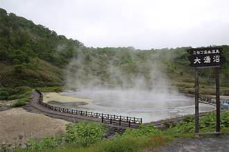 北海道地熱探勘井管線關閉  1萬公升含砷水外洩