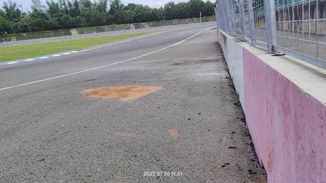 台中市丽宝赛车场31日发生憾事，男子参加车聚活动，骑乘重机自撞身亡。（民眾提供）