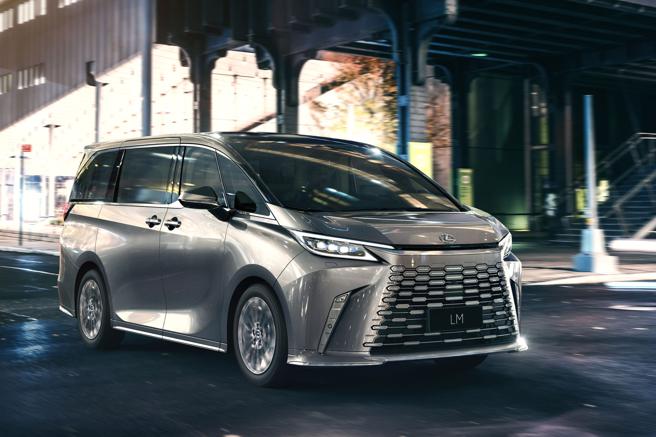 新世代LEXUS LM外观全新设计，更显霸气。（LEXUS提供）