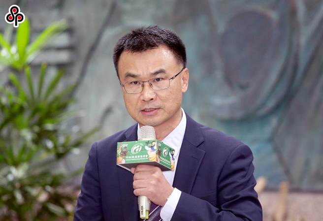 农委会明将升格农业部，农委会主委陈吉仲将接任首任农业部长。（范扬光摄）