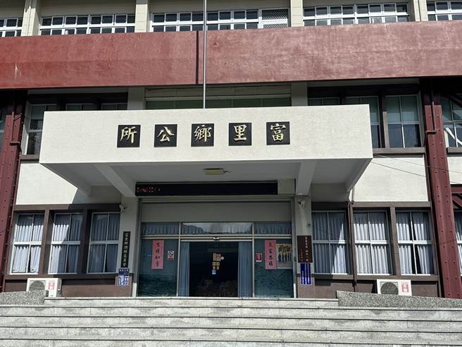 花蓮富里鄉明年1月起將替全鄉逾9600名鄉民投保團體傷害險，如鄉民遭遇意外事故死亡或導致傷殘時，讓其與家屬能及時獲得經濟協助。（羅亦晽攝）