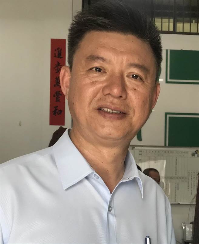 许展维1日指出，他相信挨告与立委选举无关，但担忧之后会有永无止境地抹黑、试图影响明年大选，他认为这背后就是有一个集团在操作。（谢佳潾摄）