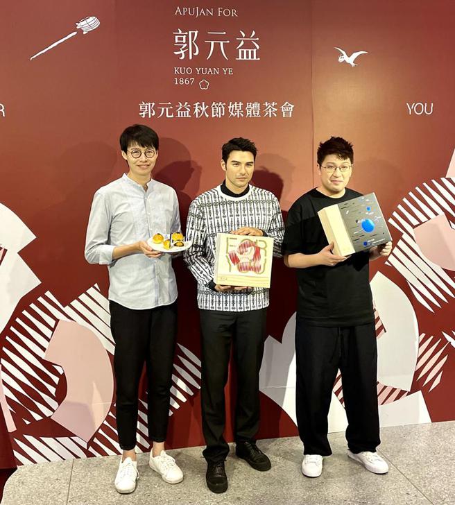 原料、製程再升級，百年老店蛋黃酥每顆漲5元。（圖／李麗滿）