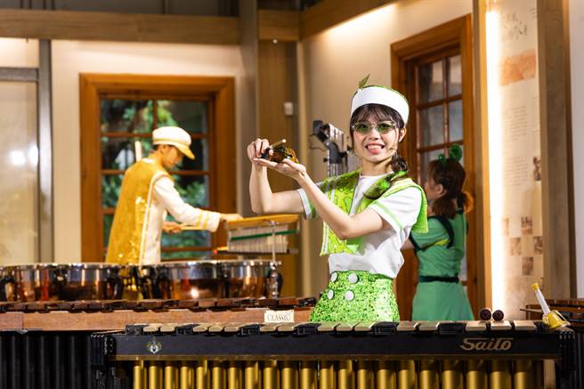 在疫情后再度恢復和观眾互动，豆荚宝宝儿童音乐会《踏浪踏浪～击乐岛》将在本月中旬开跑。（击乐文教基金会提供／李欣恬台北传真）