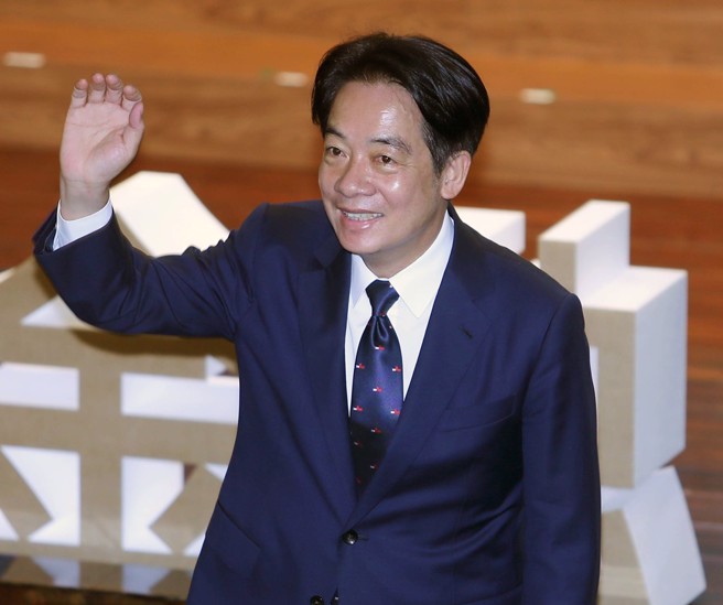 民進黨總統參選人賴清德致敬日漫《鬼滅之刃》，自創「賴之呼吸」被網友酸爆。（資料照片）