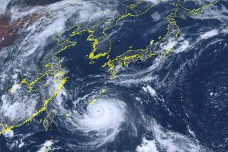 影》卡努撲沖繩颳狂風！1死20多傷全因「它」 21萬戶停電