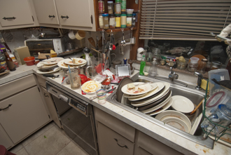 別讓廚房成為「病菌樂園」 專家點名8處超髒！這裡最常忽略