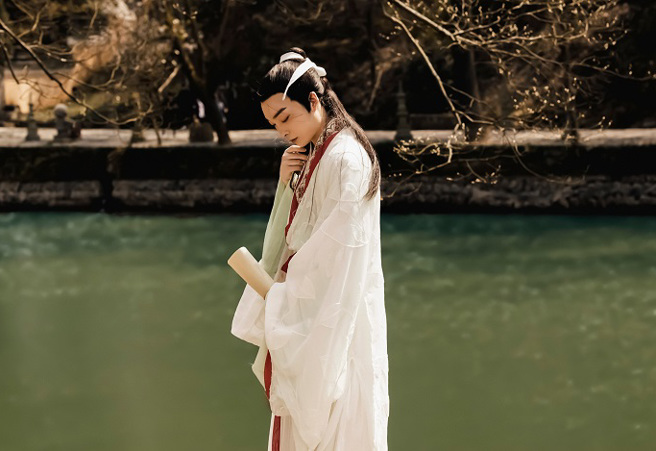 大陸歷史學者紀連海指出，在真實的歷史中，秋香比唐伯虎大20歲，兩人也幾乎沒有交集。(示意圖/達志影像)