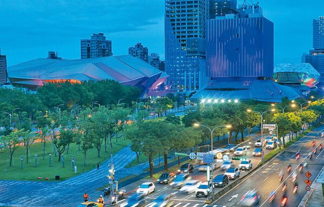 北流爭議款免付利息 ？ 林奕華「解決柯文哲爛攤」（本報資料照）