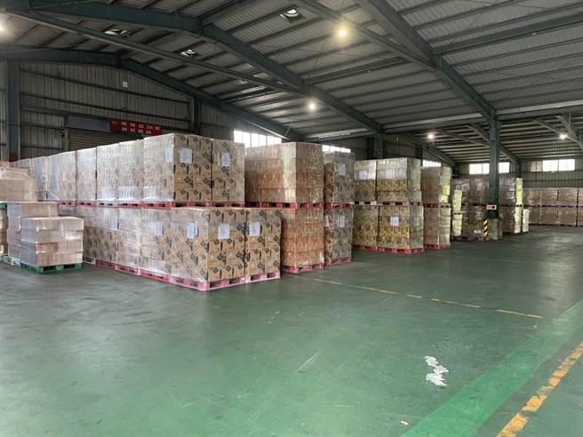 金酒回應該公司成品，皆有嚴格品管機制，完全依照ISO標準作業程序管理執行。(圖／金酒提供)