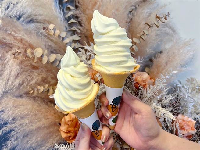 OKmart「香草牛奶霜淇淋」，30元。（OKmart提供／朱世凯台北传真）