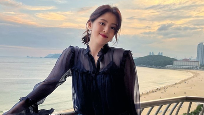 韩星韩韶禧因戏获封「最美小三」。（图／IG@xeesoxee）