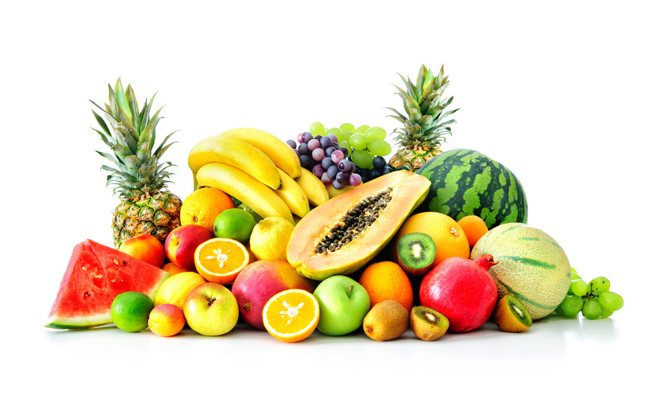 营养师蔡潍安就指出，有6种水果不建议空腹吃，包括凤梨、荔枝、柿子、木瓜、甘蔗及柠檬。（示意图／Shutterstock）