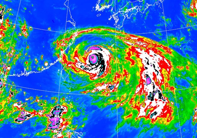 高市府今晚（3）日晚間宣布，括那瑪夏區、茂林區、桃源區、甲仙區、六龜區等5個行政區明天停班停課。（示意圖／氣象局）