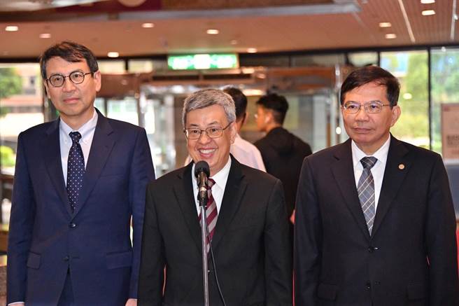 行政院長陳建仁今(4)日出席「2023 台灣美食展」受訪。（行政院提供／楊亞璇台北傳真））