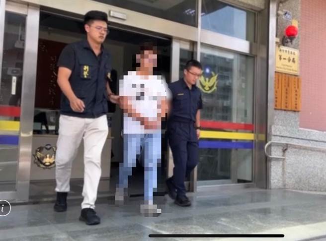 警方布网将假冒专员前来取款之少年车手绳之以法。（翻摄照片／王惠慧新竹传真）