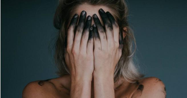 原PO表示，知道自己可能想藉由性愛，來滿足自己的空虛感。（示意圖／unsplash）