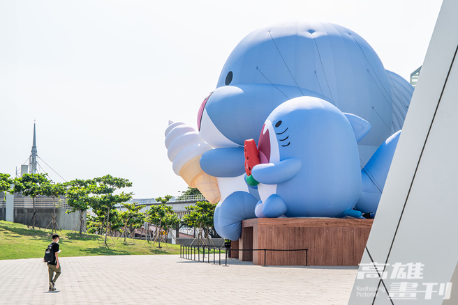 好想一起坐着与「胖鲨鱼鲨西米」和「哇鲨米」一起吃冰啊！(摄影/黄敬文)

