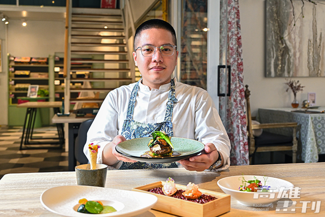 仙桃素主厨陈又铭曾于米其林指南推荐餐厅臺北钰善阁担任主厨，备受瞩目，也致力传递蔬食的永续理念。(摄影/Carter)