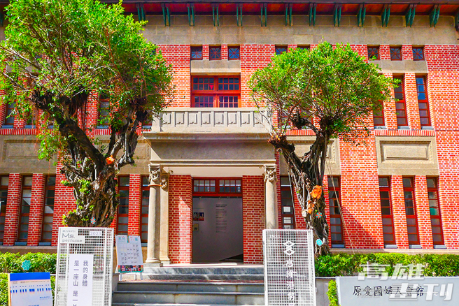 「美力年代Ⅱ」延续去年佳评如潮的第一檔展览，邀请4组女性创作者，以「我的身体是一座山，是一片海」为题创作。(摄影/Naru)