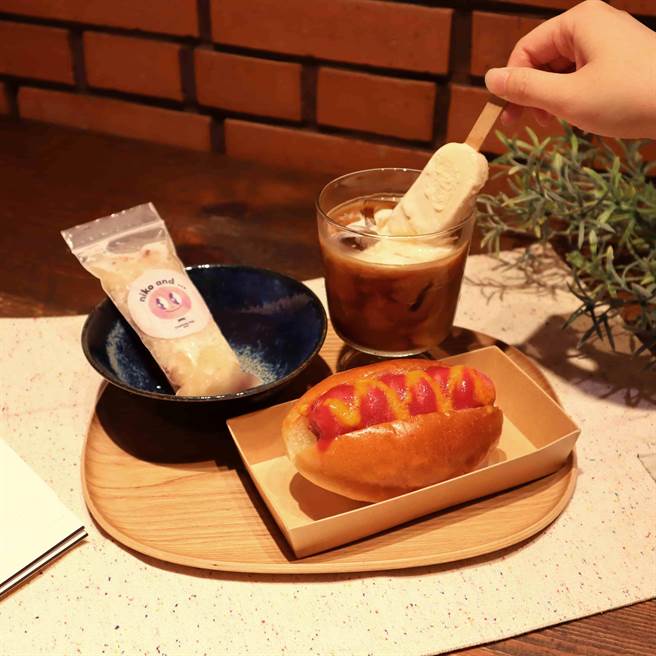 蜷尾家小時候90元、夏日冰狗室120元、微醺海島140 元。（niko and… 提供／林欣儀台北傳真）