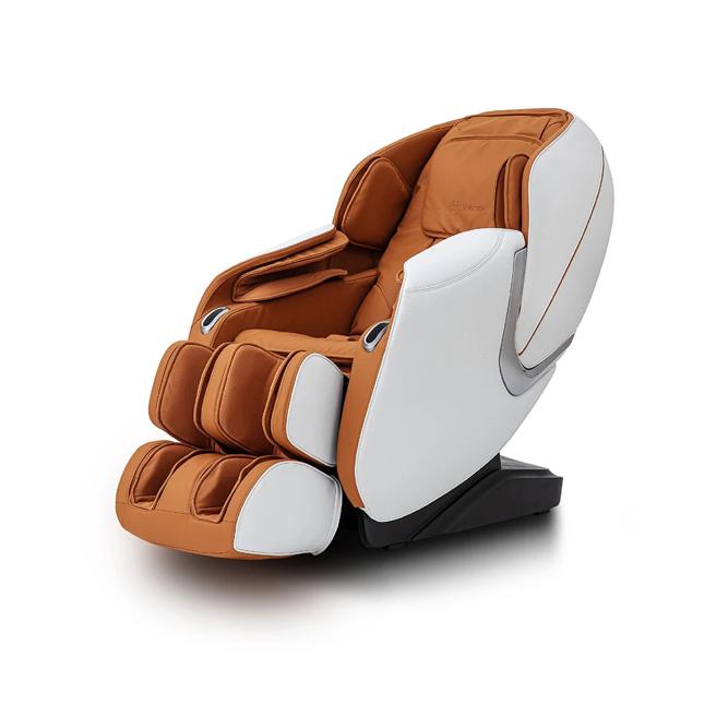 momo 辉叶商务舱PLUS零重力按摩椅，活动价3万6800元。（momo购物网提供／古明弘台北传真）