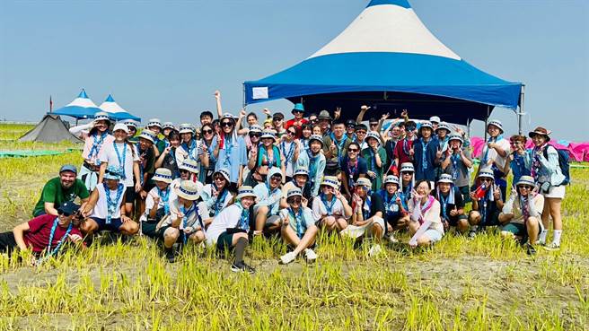 宜蘭孩童們玩得很開心，預計9號撤離至附近校區繼續活動。（方世源提供／吳佩蓉宜蘭傳真）