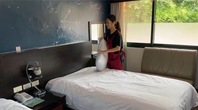 清境农场虽然也因卡努引来旺盛西南气流受灾，配合仁爱乡公所调配提供居民紧急安置暂时居所。（清境农场提供／杨静茹南投传真）