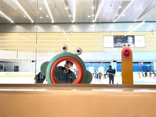 NOKE跨界与Lucas Zanotto合作，饶富童趣的作品为空间增添生命力。（忠泰商场提供／朱世凯台北传真）