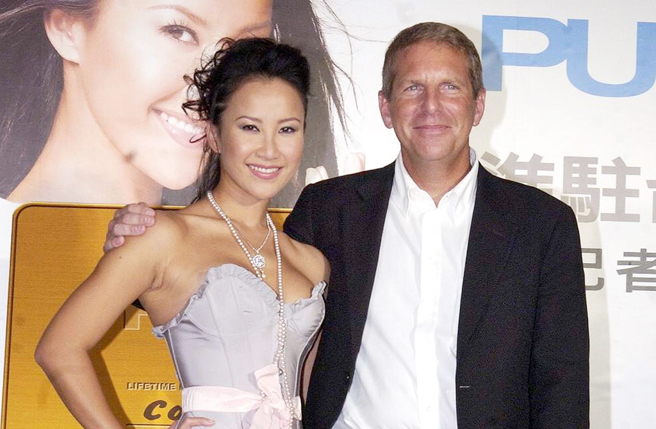 李玟傳出並非遭Bruce趕出家門，而是因為風水問題才搬出去。（圖／中時資料照片）