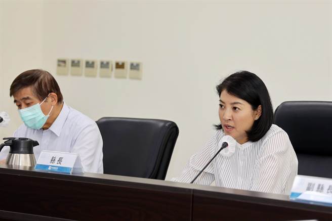 南投縣長許淑華說明仁愛鄉聯外道路已陸續搶通，電力也恢復9成5。南投縣政府提供