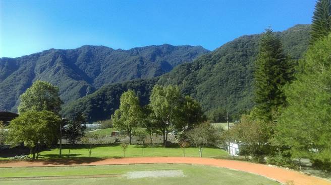 雾鹿国小利稻分校日前第5次招考英语代理老师，校长郭惠珍今天表示，已经徵选到老师。图为雾鹿国小利稻分校。（雾鹿国小提供／蔡旻妤台东传真）