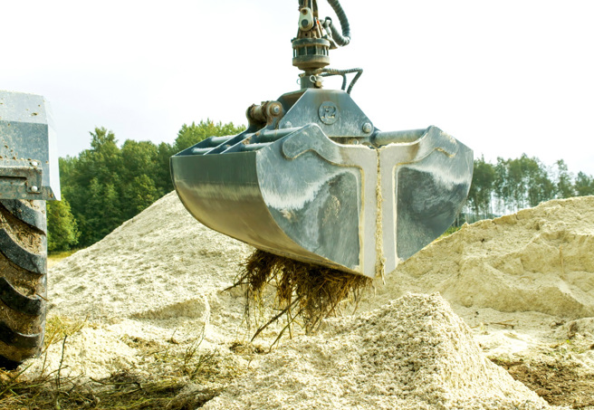 巴西一名男童跳进路边的石灰粉堆中玩耍，几分钟后送医身亡。图为石灰粉堆。（资料照／shutterstock）