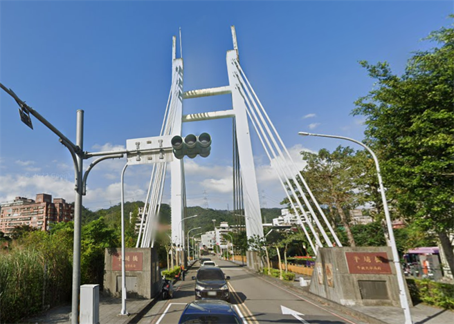 新北市養工處將於9日至11日針對深坑平埔橋進行鋼纜微振動檢測（新北市政府工務局提供）