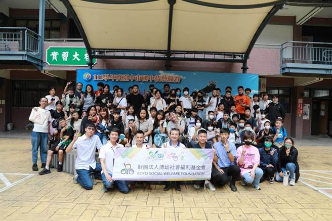 侨泰高中与博幼基金会携手举办的「神乎其技卓越营」，为中部五个教育中心的学子打开了一扇探索技职教育的大门。（侨泰高中提供／冯惠宜台中传真）