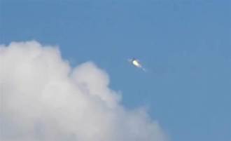 驚險影片曝光！清泉崗IDF戰機噴火急降落 特技演練出意外