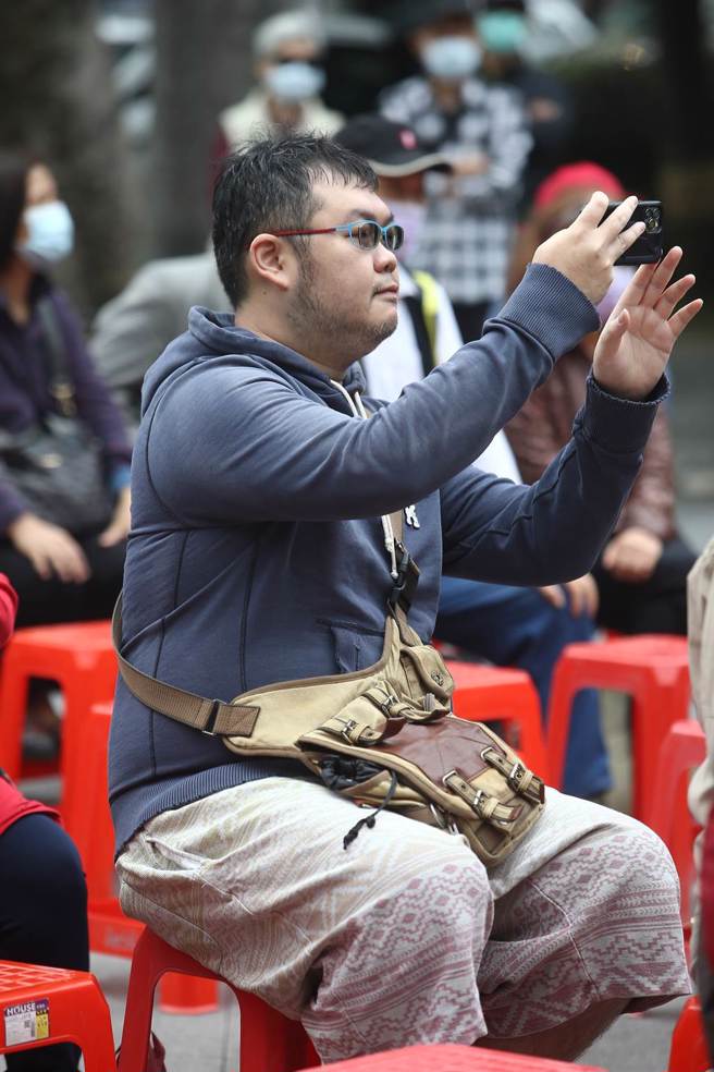 民眾党候选人政见遭P图怒告四叉猫，检方揪来源竟是「党内互打」。图为网路名人四叉猫。（资料照／杜宜谙摄）