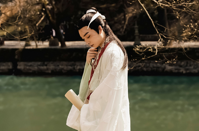 刘凤诰博学多闻，让以貌取人的乾隆皇帝收起轻蔑的目光，破天荒封他为探花。（示意图／达志影像）