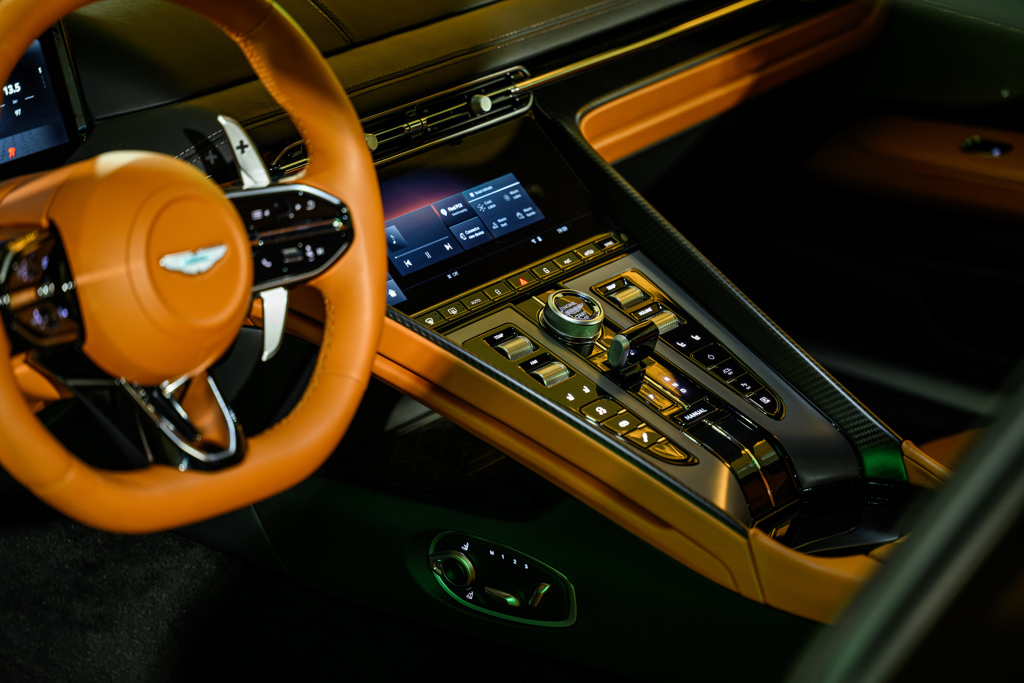 Aston Martin DB12 正式登台，基礎售價 1,288 萬元起！(圖/2GAMESOME)