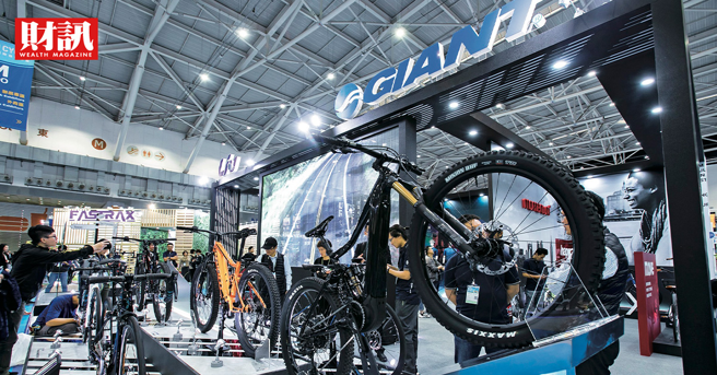 独角兽VanMoof日前宣告破产，连累太康精密、宣德及爱地雅三大台厂；却也再次印证自行车业，正因库存遇到严重逆风的事实，投资人应密切关注。(图/财讯提供)