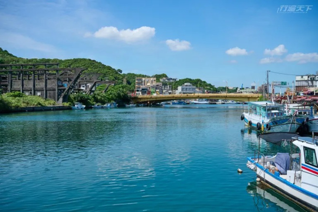 基隆八尺门的故事就从和平桥开始。（图／行遍天下提供）