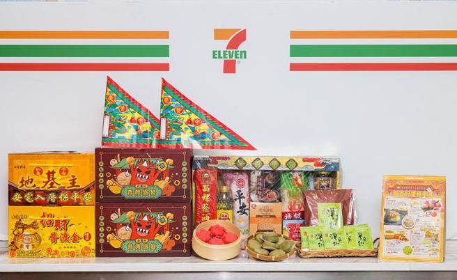 7-ELEVEN打造供品补给站，力拚中元檔业绩成长3成。（图／7-ELEVEN)