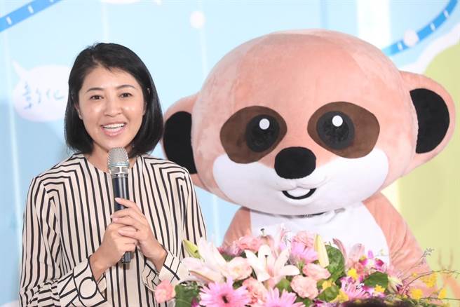 南投县长许淑华今天到台中参加「女力县市交流活动」，感谢姊妹县市在南投受灾期间关怀与相助。台中市政府提供