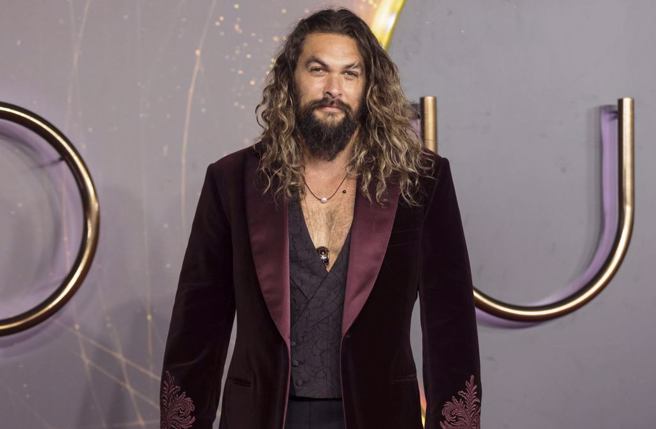 杰森摩莫亚不舍夏威夷被野火肆虐。（图／达志影像）