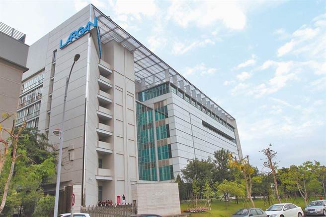 大立光11日遭台中检调单位搜索，带回研发部门3人侦讯，分别以20至100万元交保。（本报资料照）