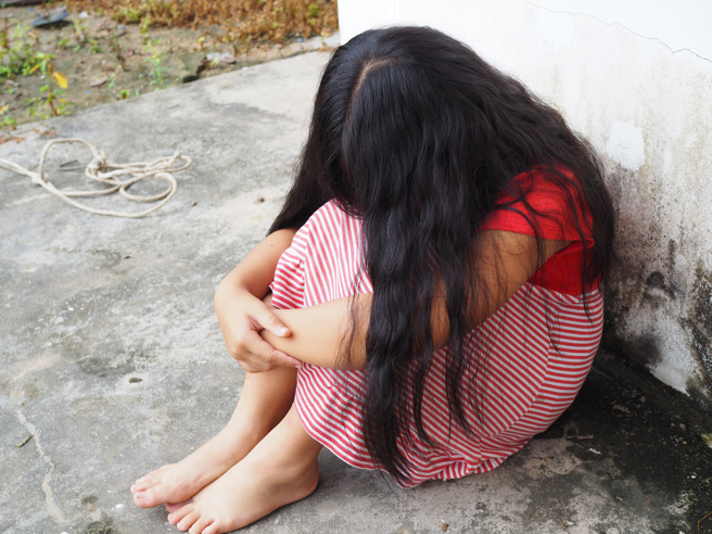 印度下议院提案，对于针对女性及儿童的犯罪给予重罚，最重可处死刑。（示意图／Shutterstock）