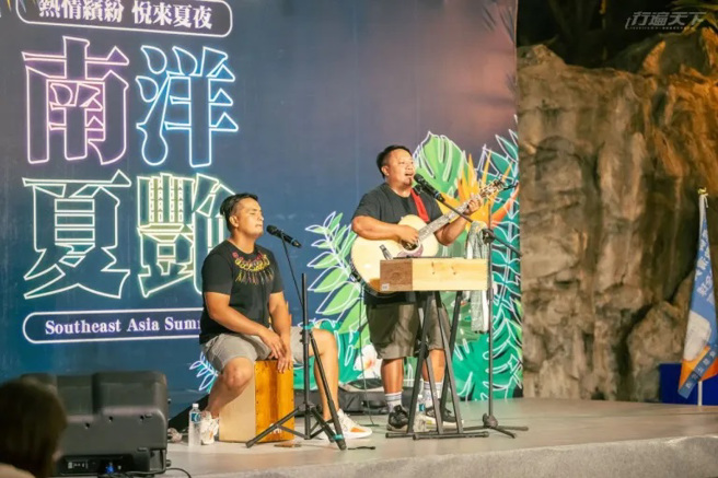 夜晚精心安排花莲在地的LIVE BAND歌手驻唱。（图片提供／远雄悦来大饭店）