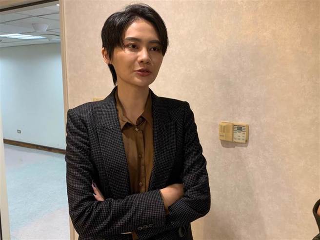 民進黨立委賴品妤 (圖)嗆核四「重啟個X」，卻被踢爆父親賴勁麟登錄能源相關在內約20家公司。 (本報資料照)
