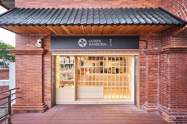 「御前上茶」昭和风格的舖子门景。（御前上茶提供／吴娮翎台北传真）